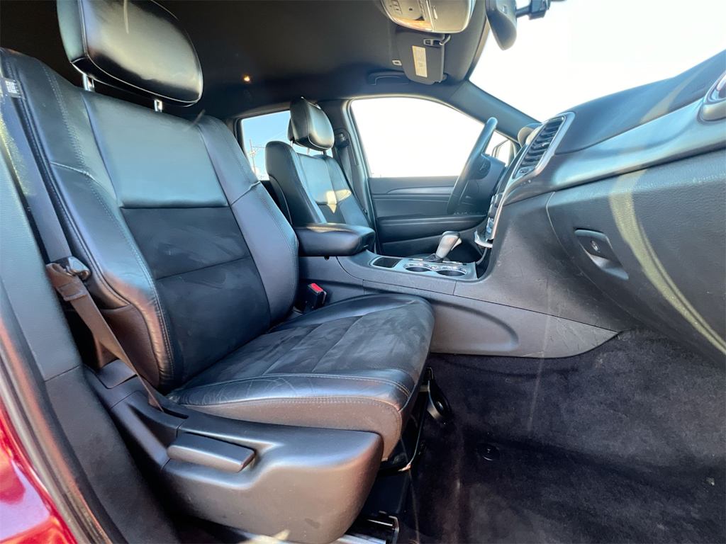 Thumbnail: 2018 Jeep Grand Cherokee - 29