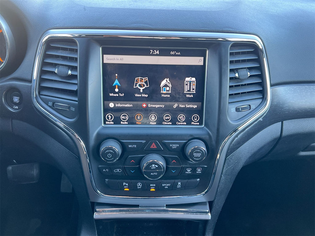 Thumbnail: 2018 Jeep Grand Cherokee - 12