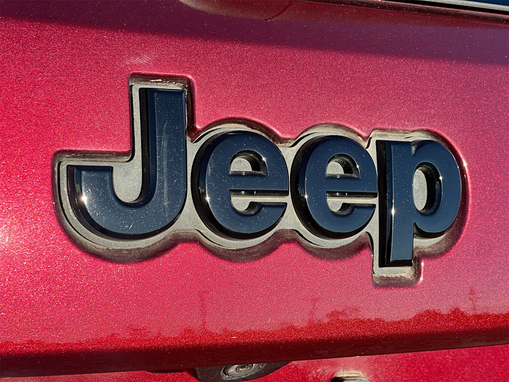 Thumbnail: 2018 Jeep Grand Cherokee - 24