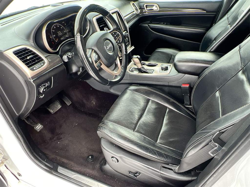 Thumbnail: 2017 Jeep Grand Cherokee - 8