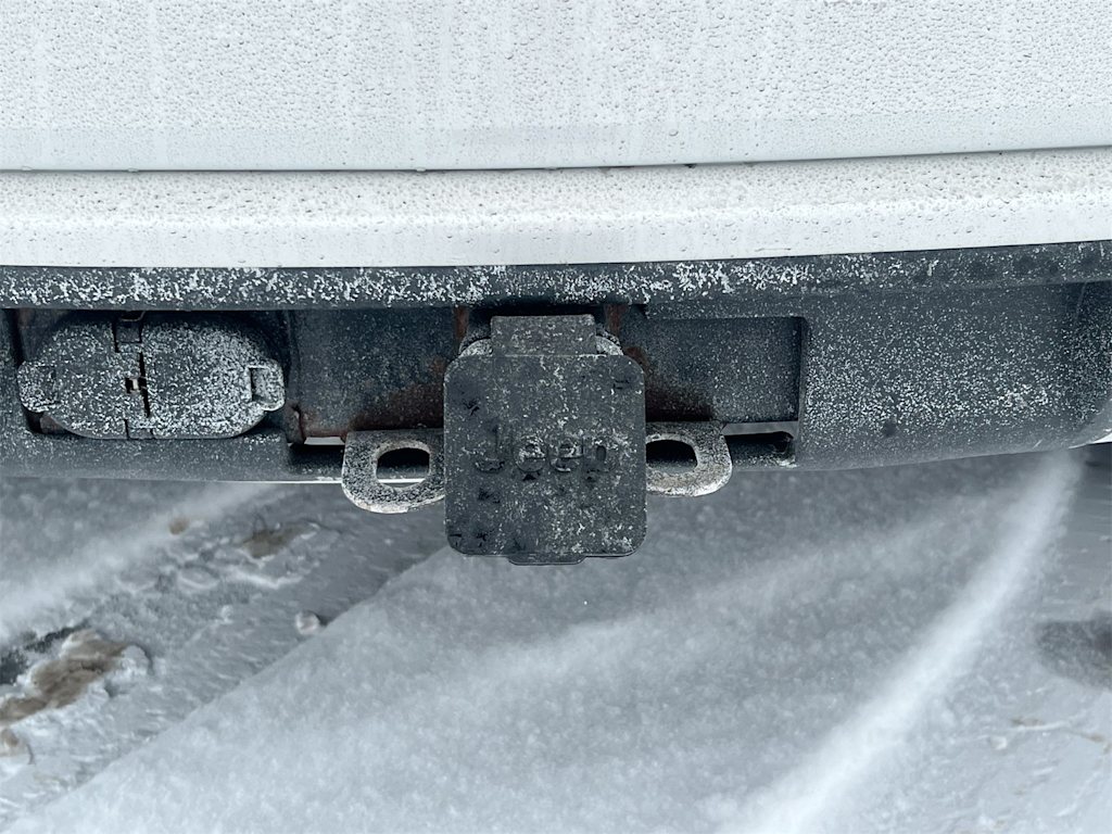 Thumbnail: 2017 Jeep Grand Cherokee - 35