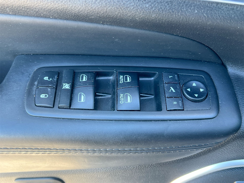 Thumbnail: 2018 Jeep Grand Cherokee - 26