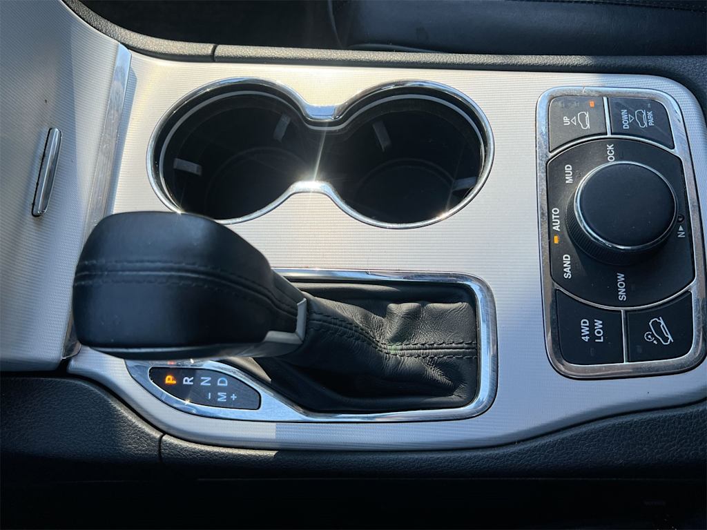 Thumbnail: 2018 Jeep Grand Cherokee - 13