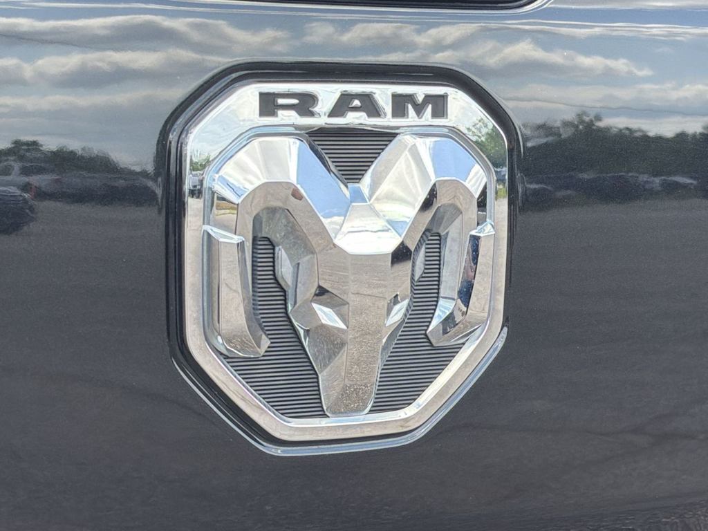 Thumbnail: 2020 RAM 1500 - 23