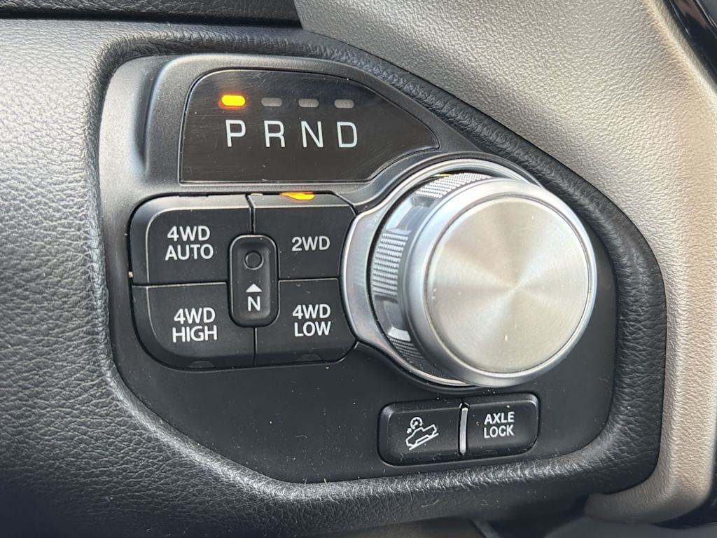 Thumbnail: 2020 RAM 1500 - 33