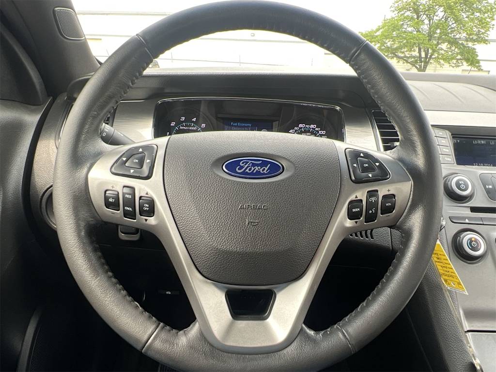Thumbnail: 2017 Ford Taurus - 9