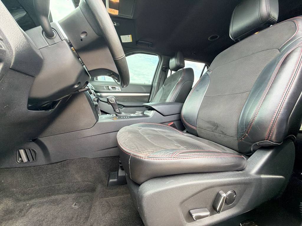 Thumbnail: 2018 Ford Explorer - 11
