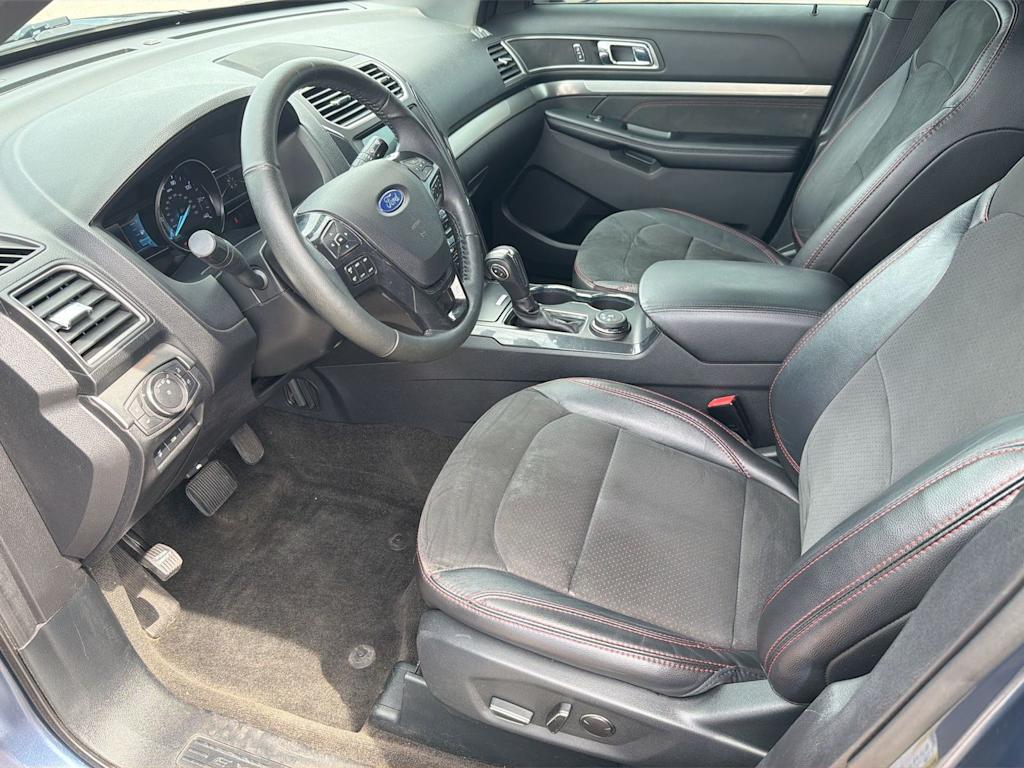Thumbnail: 2018 Ford Explorer - 10