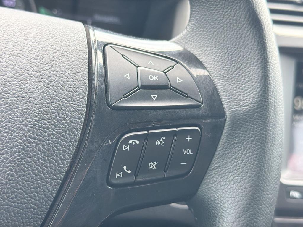 Thumbnail: 2018 Ford Explorer - 30