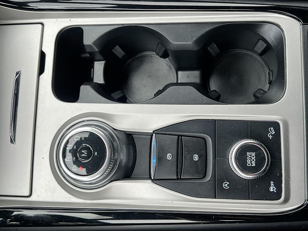 Thumbnail: 2023 Ford Explorer - 32
