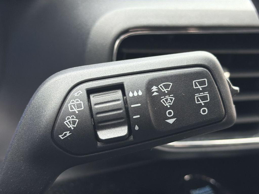 Thumbnail: 2024 Ford Explorer - 29