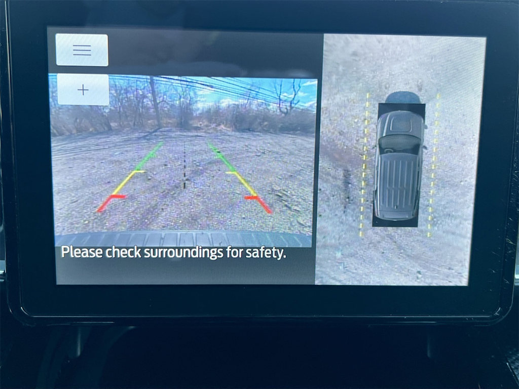 Thumbnail: 2022 Ford Explorer - 32