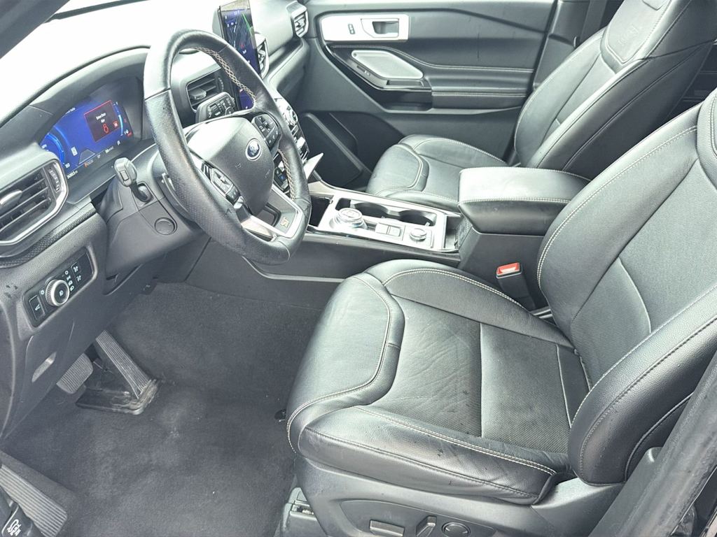 Thumbnail: 2023 Ford Explorer - 9