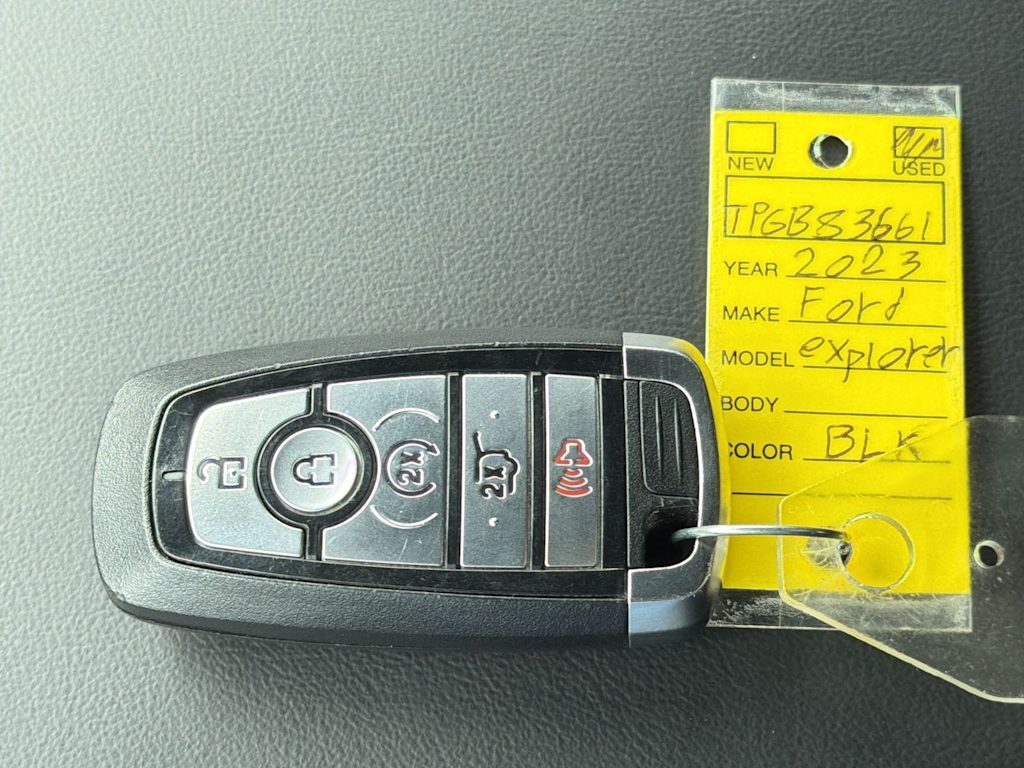 Thumbnail: 2023 Ford Explorer - 16