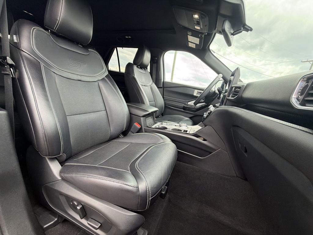 Thumbnail: 2023 Ford Explorer - 26