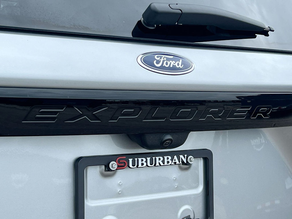 Thumbnail: 2023 Ford Explorer - 7