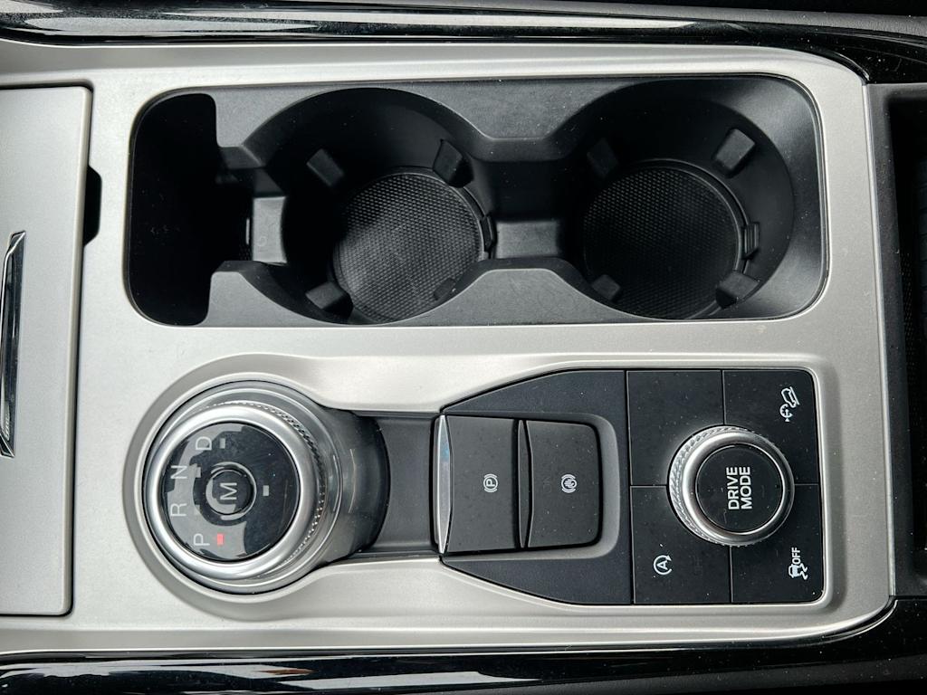 Thumbnail: 2024 Ford Explorer - 32