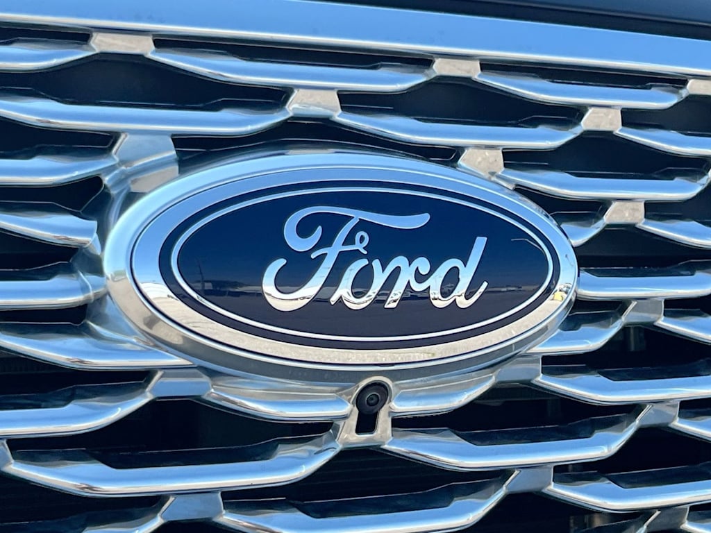 Thumbnail: 2023 Ford Explorer - 22