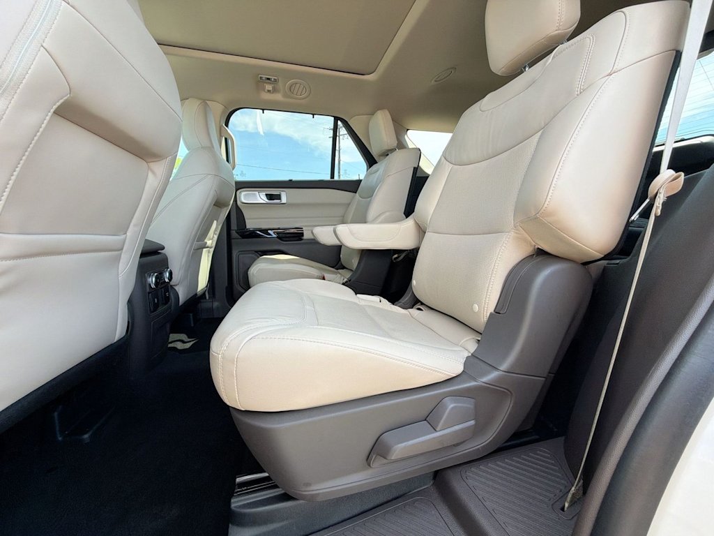 Thumbnail: 2023 Ford Explorer - 26