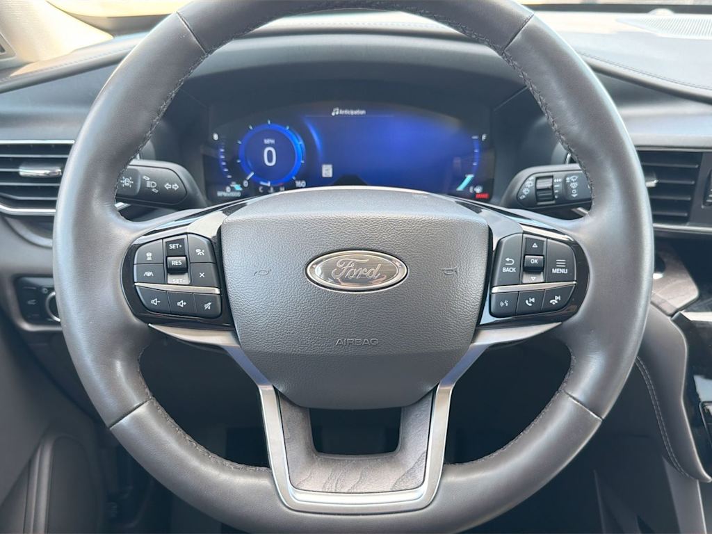 Thumbnail: 2023 Ford Explorer - 9