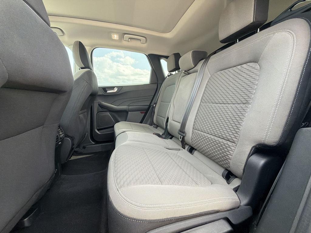 Thumbnail: 2021 Ford Escape - 25