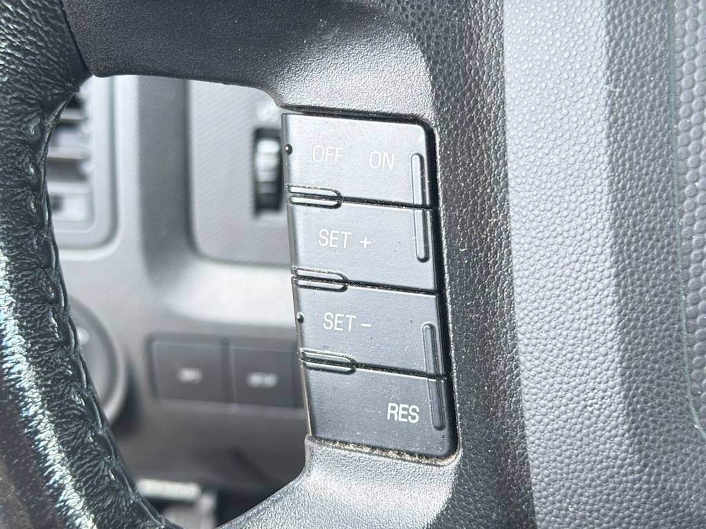 Thumbnail: 2012 Ford Escape - 27