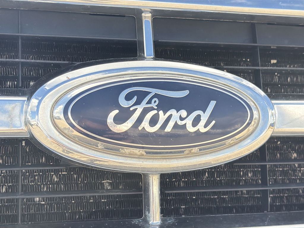 Thumbnail: 2012 Ford Escape - 7