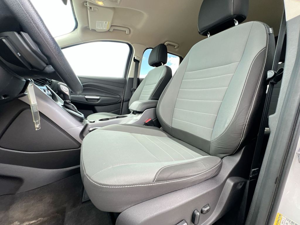 Thumbnail: 2016 Ford Escape - 10