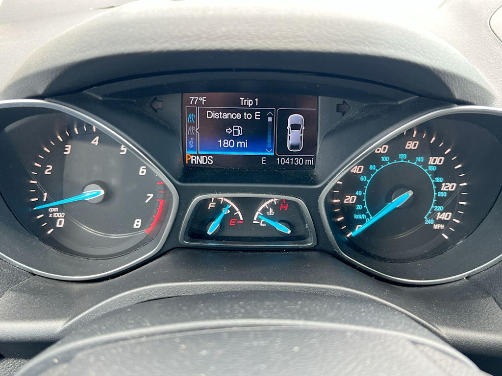 Thumbnail: 2016 Ford Escape - 14
