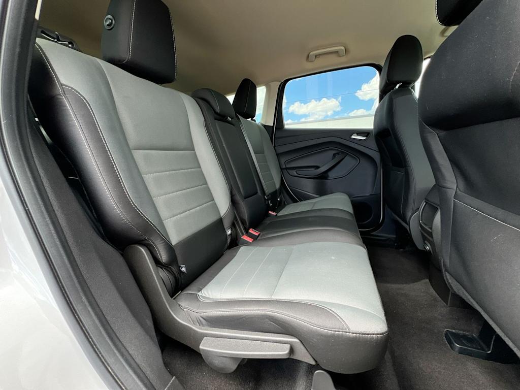 Thumbnail: 2016 Ford Escape - 26