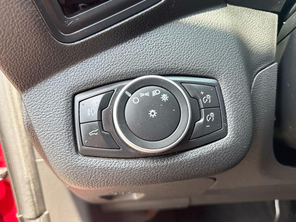 Thumbnail: 2018 Ford Escape - 25