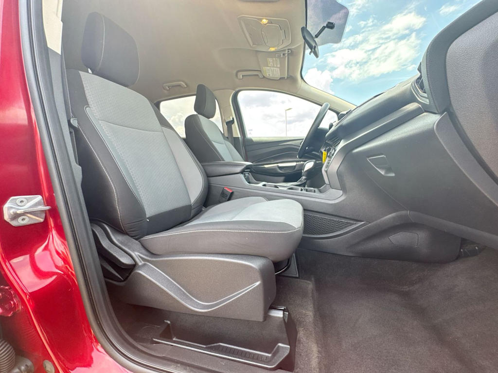 Thumbnail: 2018 Ford Escape - 28