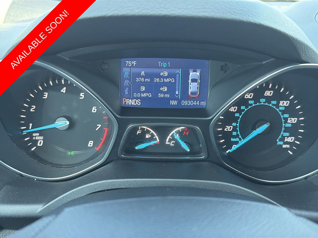 Thumbnail: 2015 Ford Escape - 34