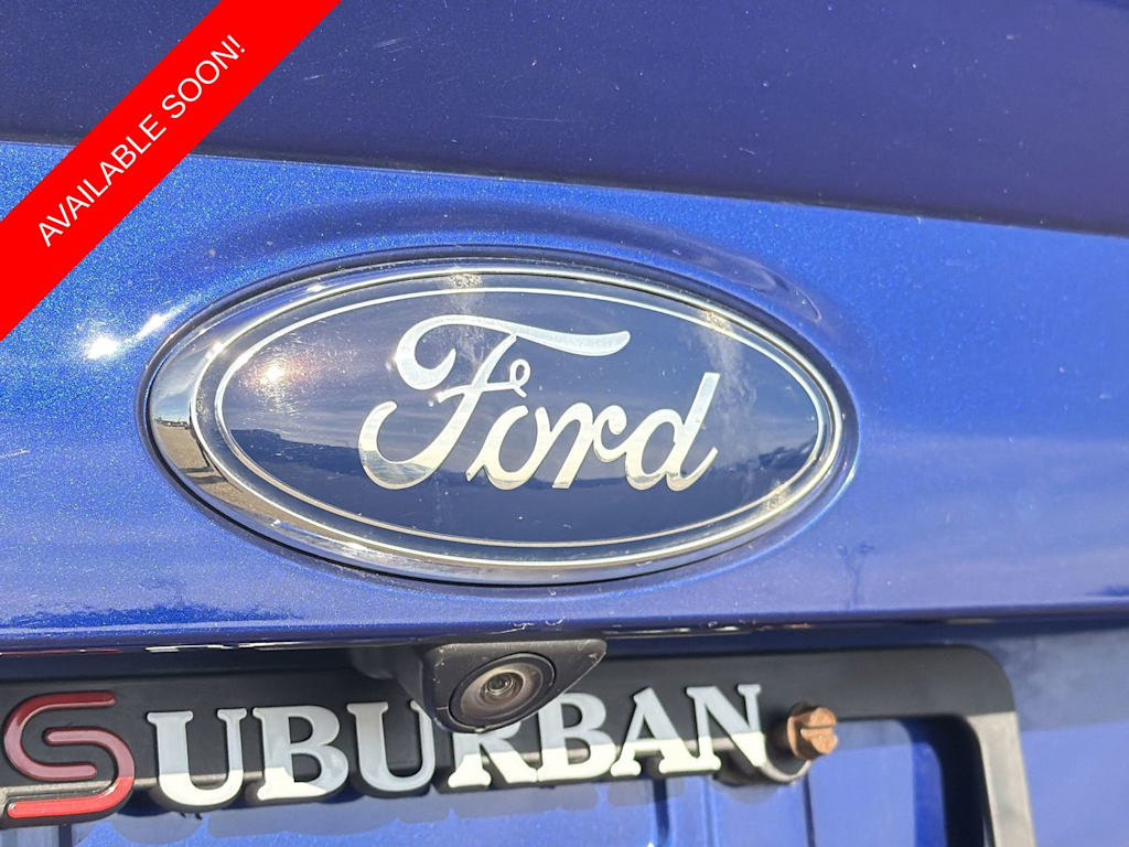 Thumbnail: 2015 Ford Escape - 24