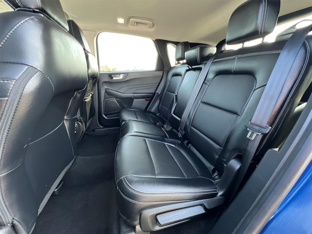 Thumbnail: 2022 Ford Escape - 26