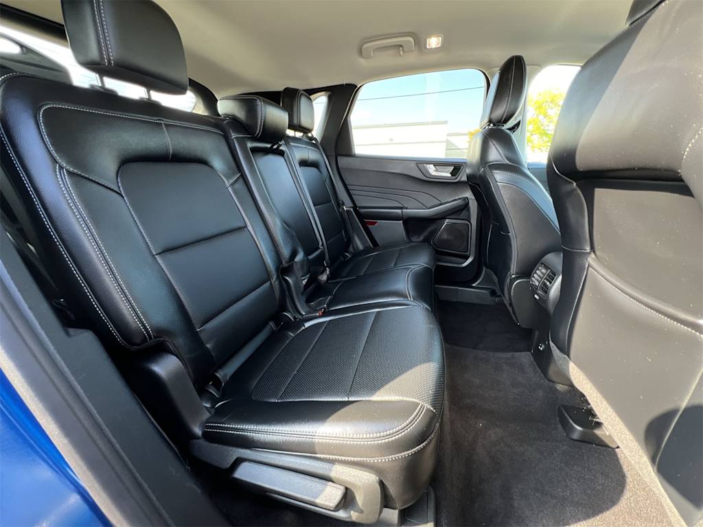 Thumbnail: 2022 Ford Escape - 27