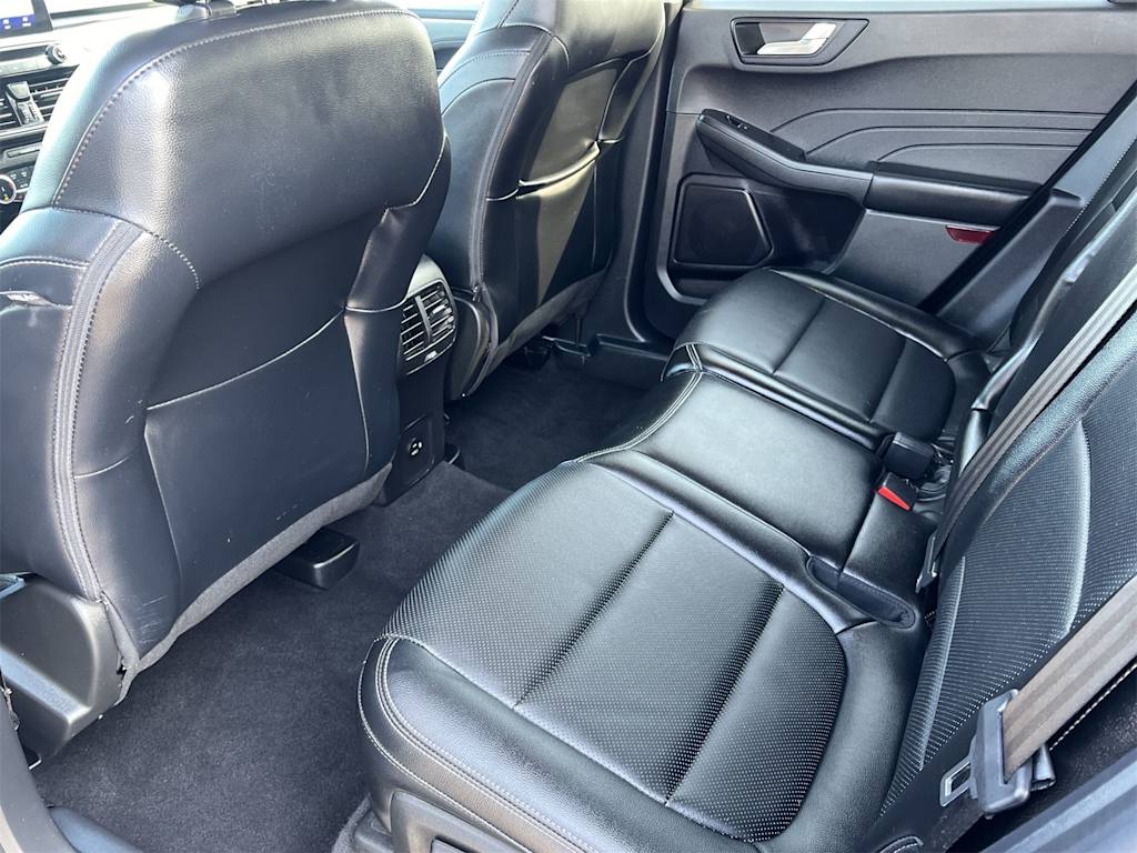 Thumbnail: 2022 Ford Escape - 13