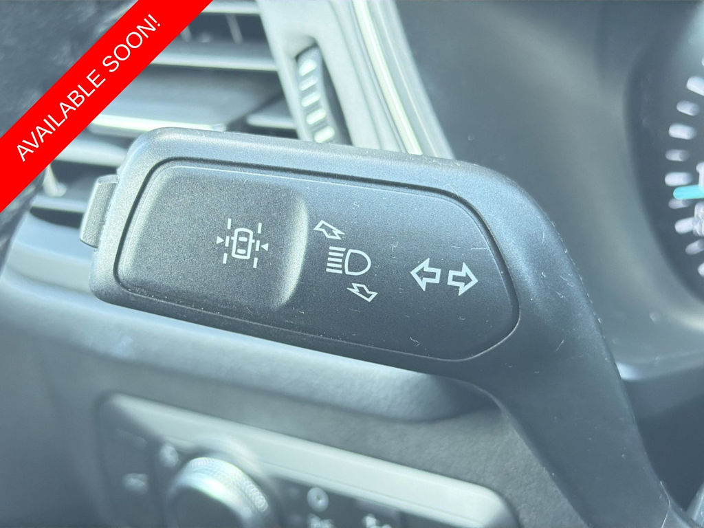 Thumbnail: 2021 Ford Escape - 15
