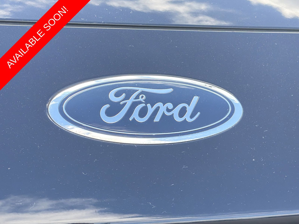 Thumbnail: 2021 Ford Escape - 7