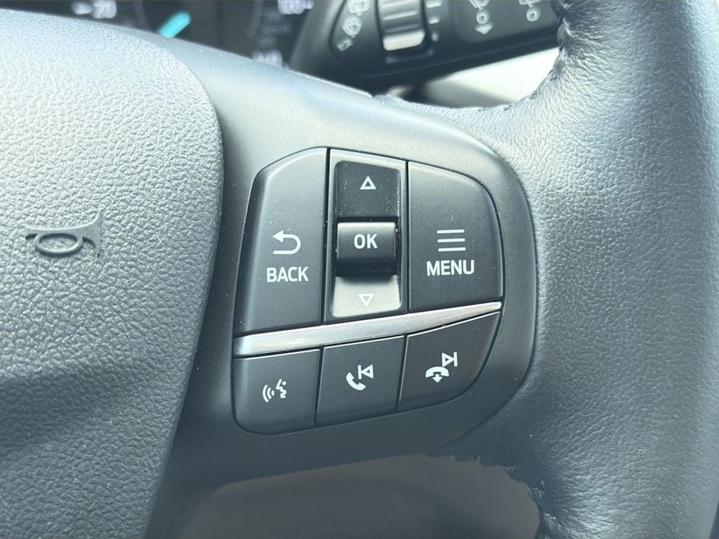 Thumbnail: 2021 Ford Escape - 28