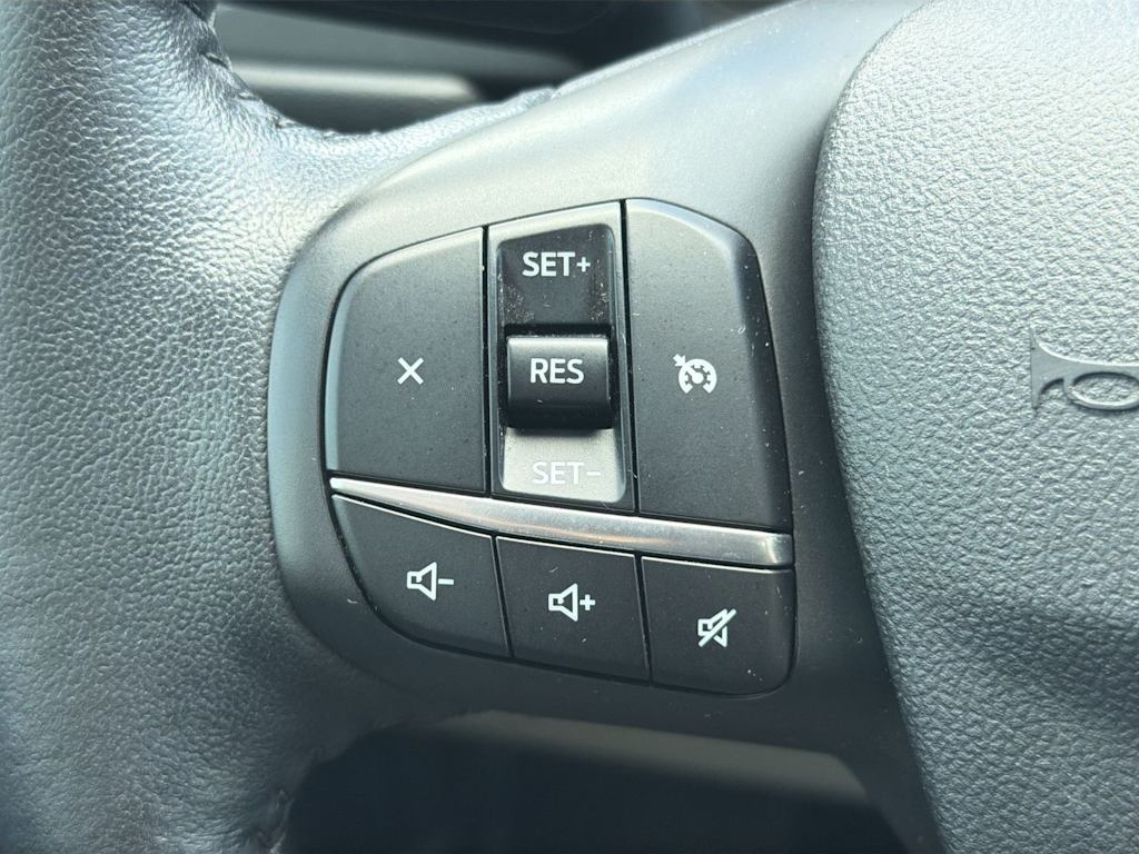 Thumbnail: 2021 Ford Escape - 27
