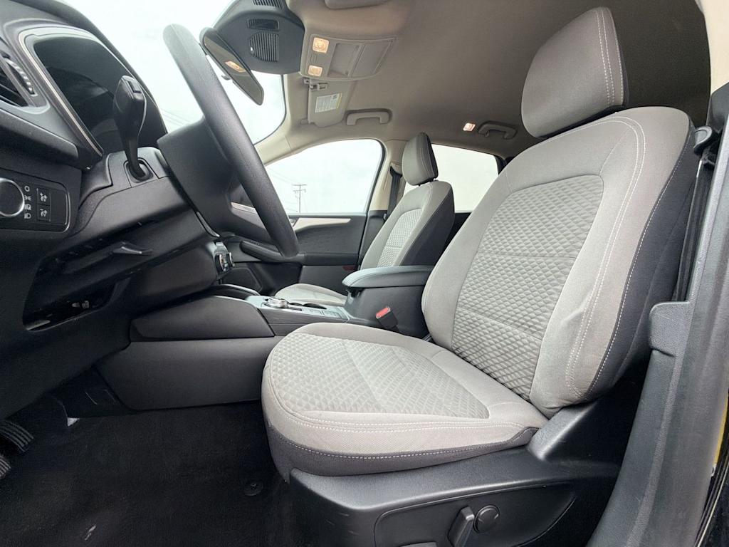 Thumbnail: 2020 Ford Escape - 11