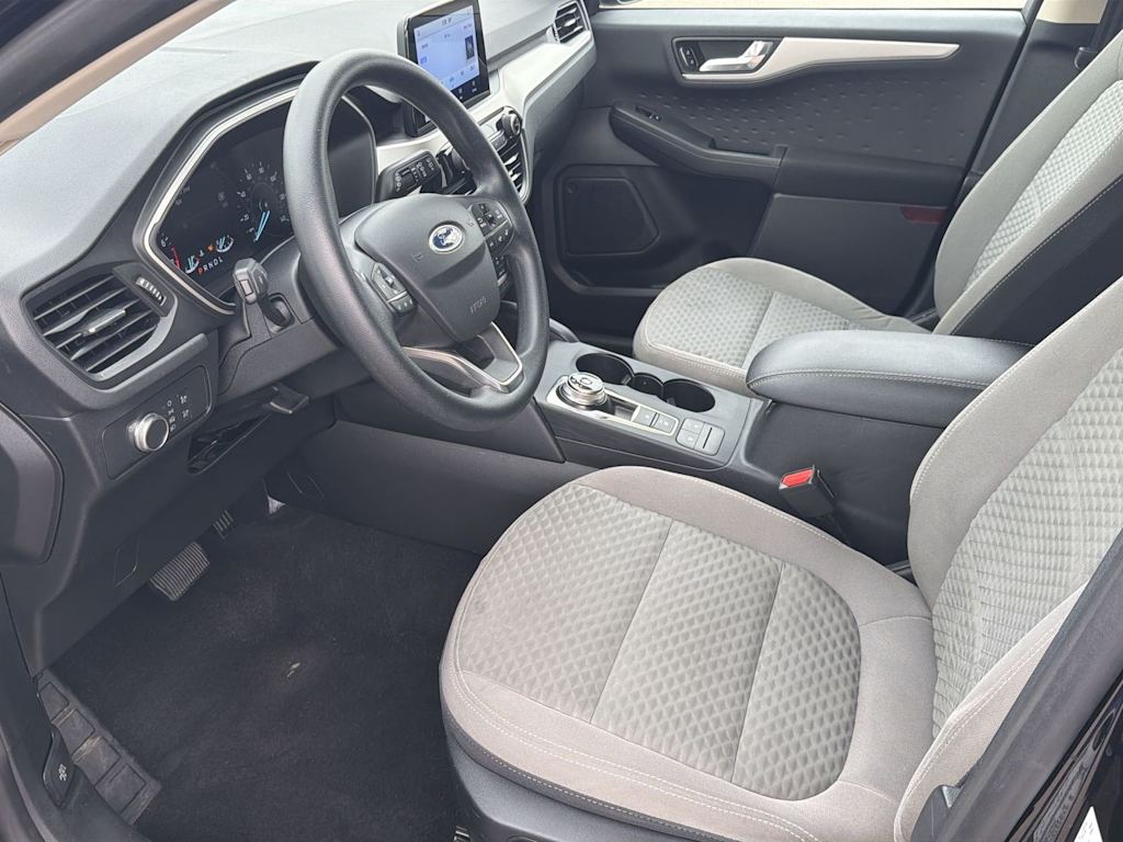 Thumbnail: 2020 Ford Escape - 10