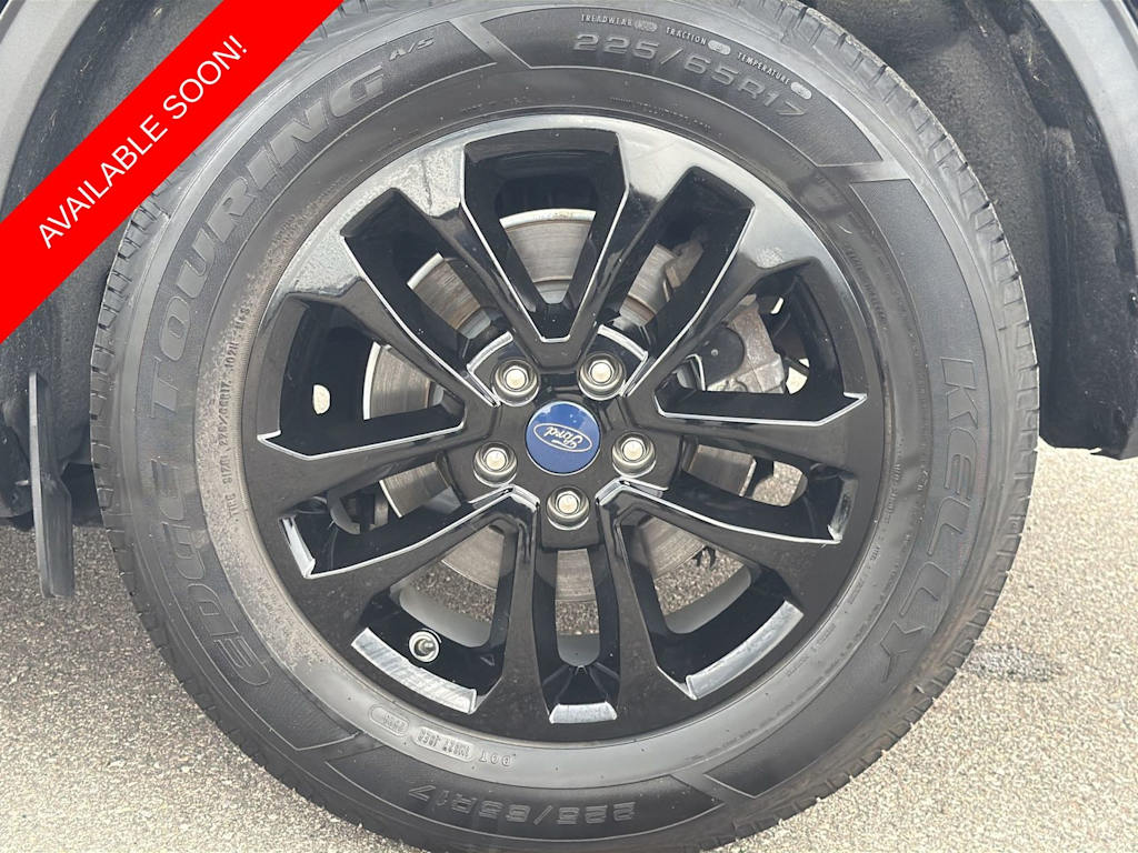 Thumbnail: 2020 Ford Escape - 8