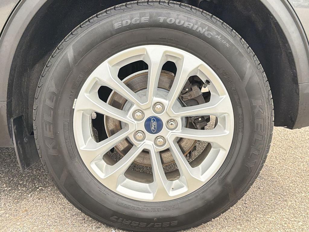 Thumbnail: 2020 Ford Escape - 8