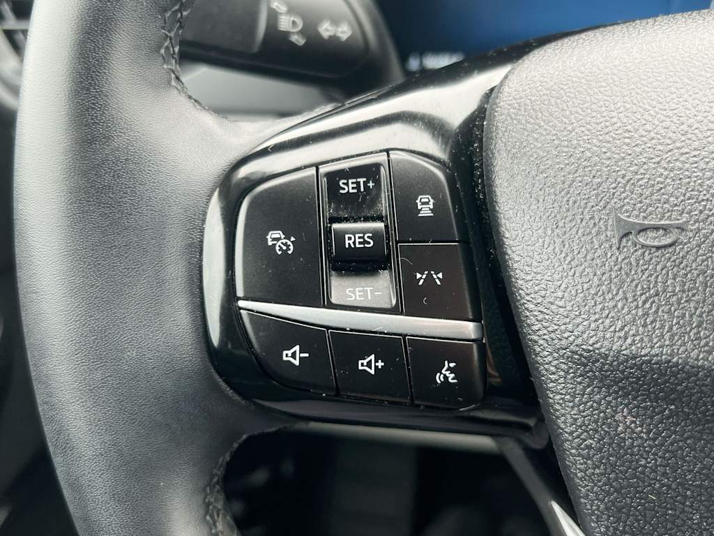 Thumbnail: 2023 Ford Escape - 27