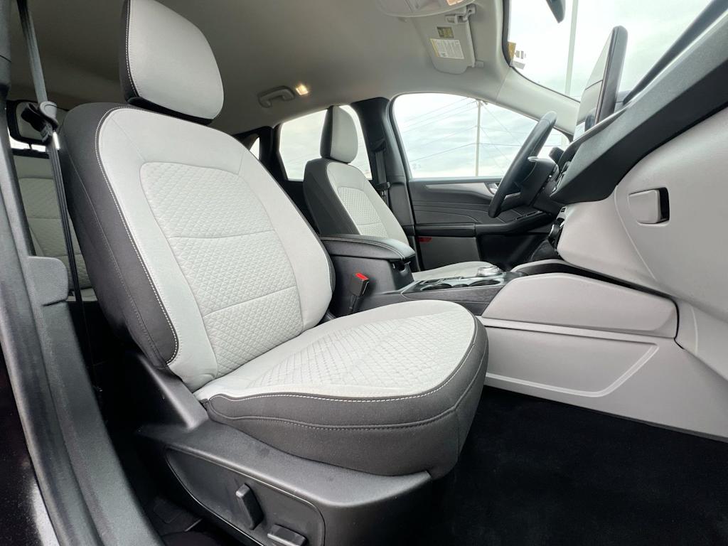 Thumbnail: 2023 Ford Escape - 26