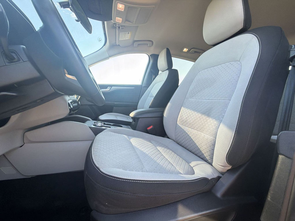 Thumbnail: 2023 Ford Escape - 11