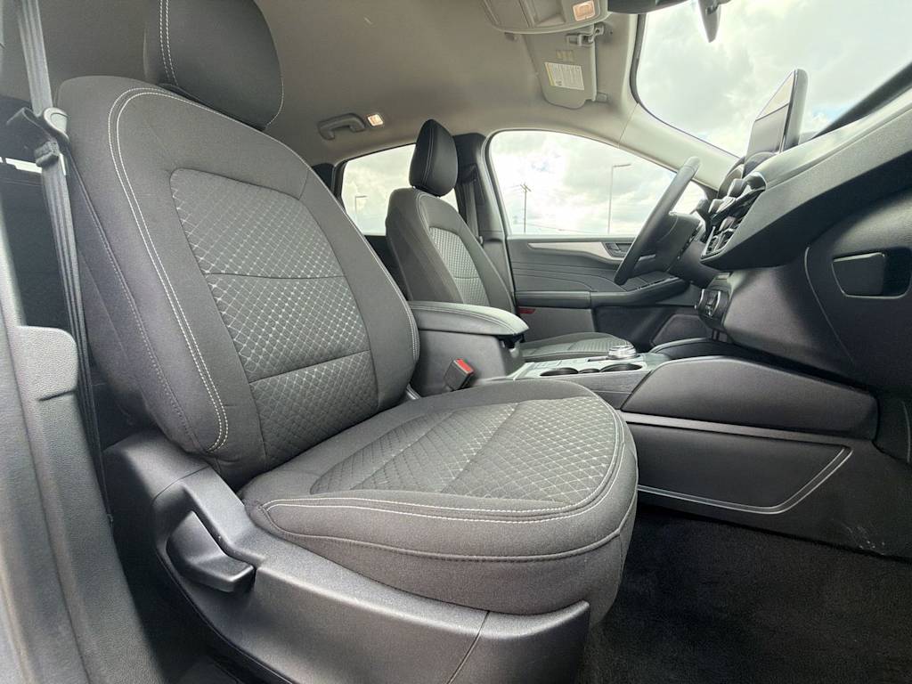 Thumbnail: 2024 Ford Escape - 27