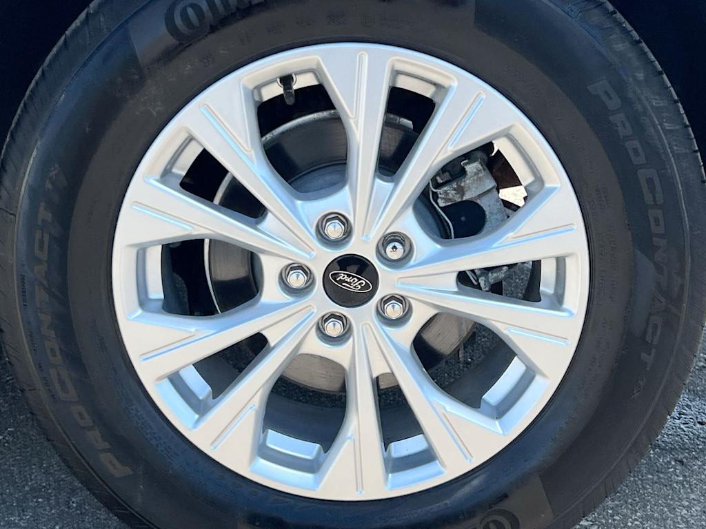 Thumbnail: 2023 Ford Escape - 8